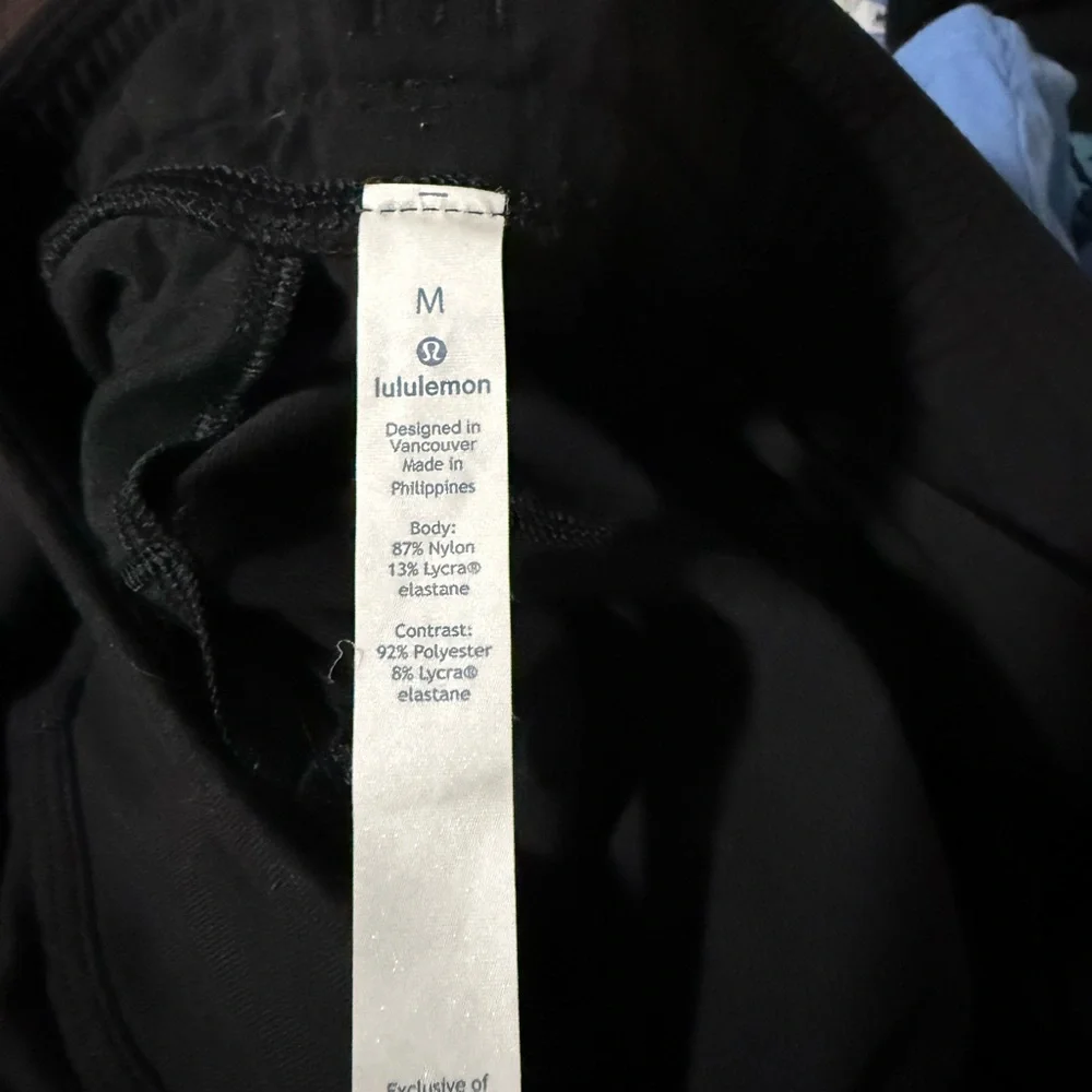 lululemon athletica Men's Classic Black Joggers - Picture 5 of 5